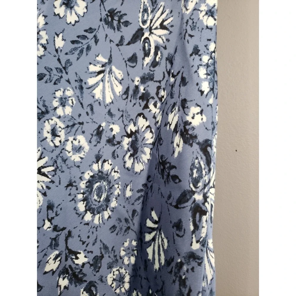 Size 2 Club Monaco Trycia Floral Midi Skirt Blue White Flower Floral cottagecore